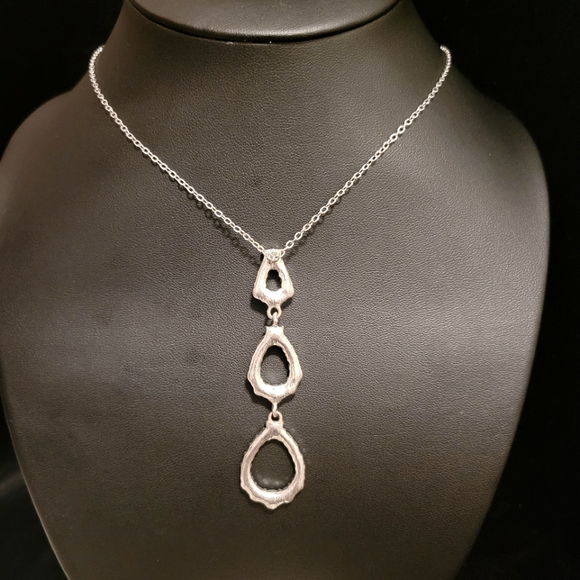 Vintage Triple Tear Drop Rhinestone Necklace - Picture 4 of 5